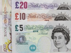 Britisches Geld umtauschen